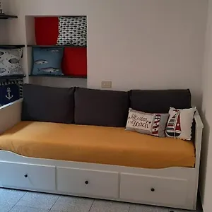 A Casa Di Silvia Camogli